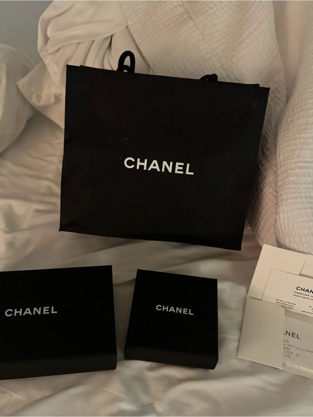 CHANEL authentic cc